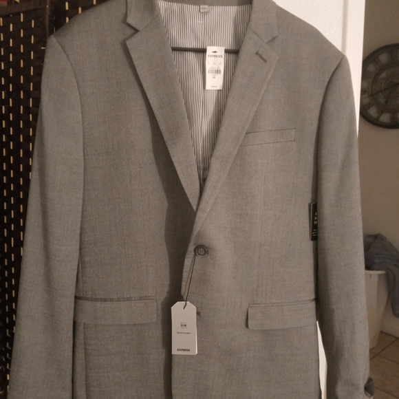 BRAND NEW SUITS